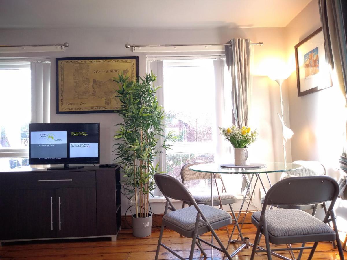 Perfect Central City Location - Parking - 3 Beds - 2 Bedrooms Belfast Zewnętrze zdjęcie