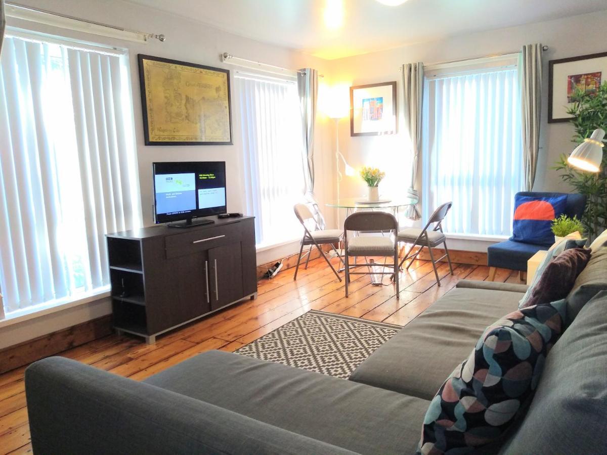 Perfect Central City Location - Parking - 3 Beds - 2 Bedrooms Belfast Zewnętrze zdjęcie